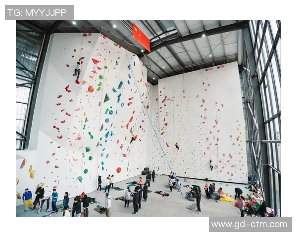 攀岩热议：成都攀岩队的技术争议_1